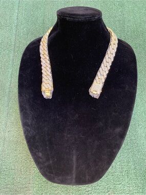 Diamond necklace